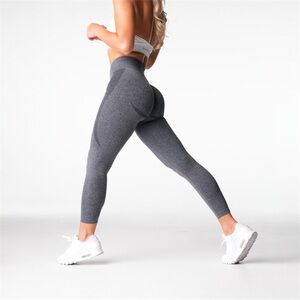 NVGTN Mid Rise Contour Seamless Leggings